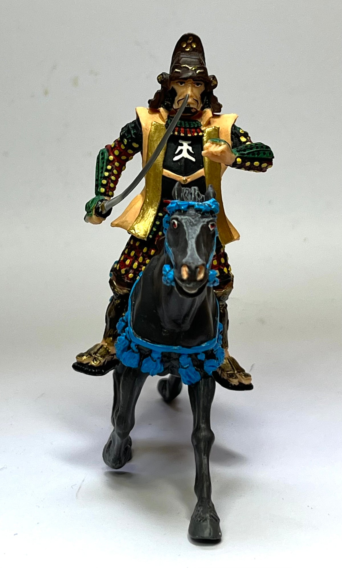 Plastoy Mounted Samurai with sword 1/22.