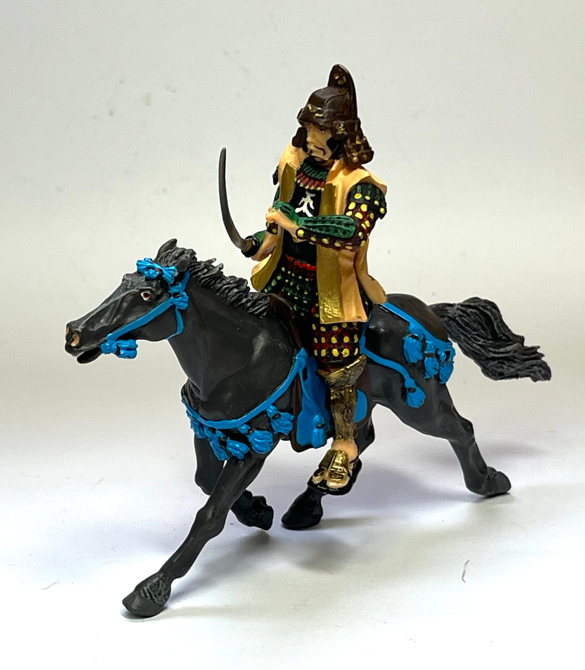 Plastoy Mounted Samurai with sword 1/22.