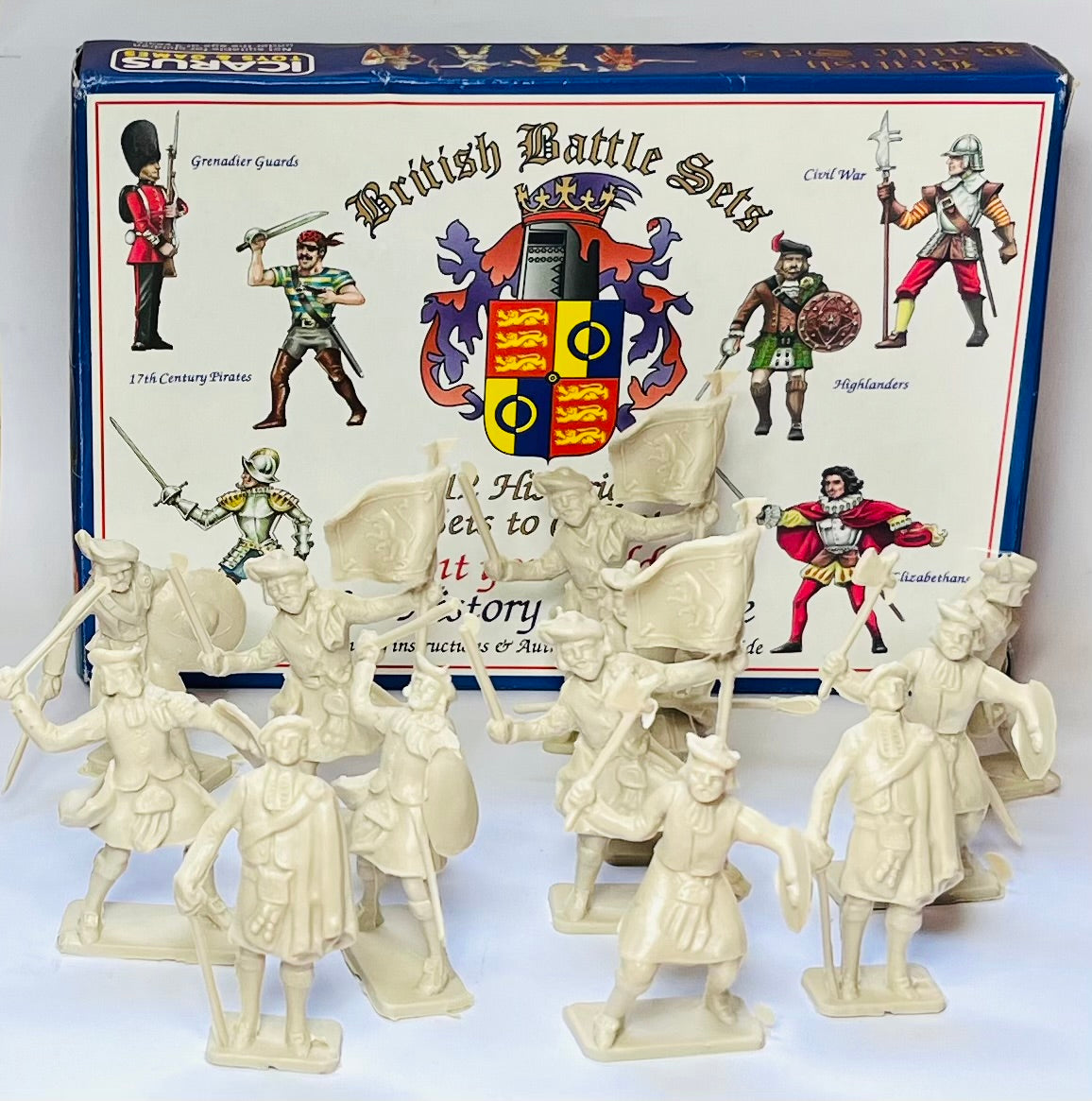 Icarus Crescent Jacobite Highlander 60mm plastic boxed