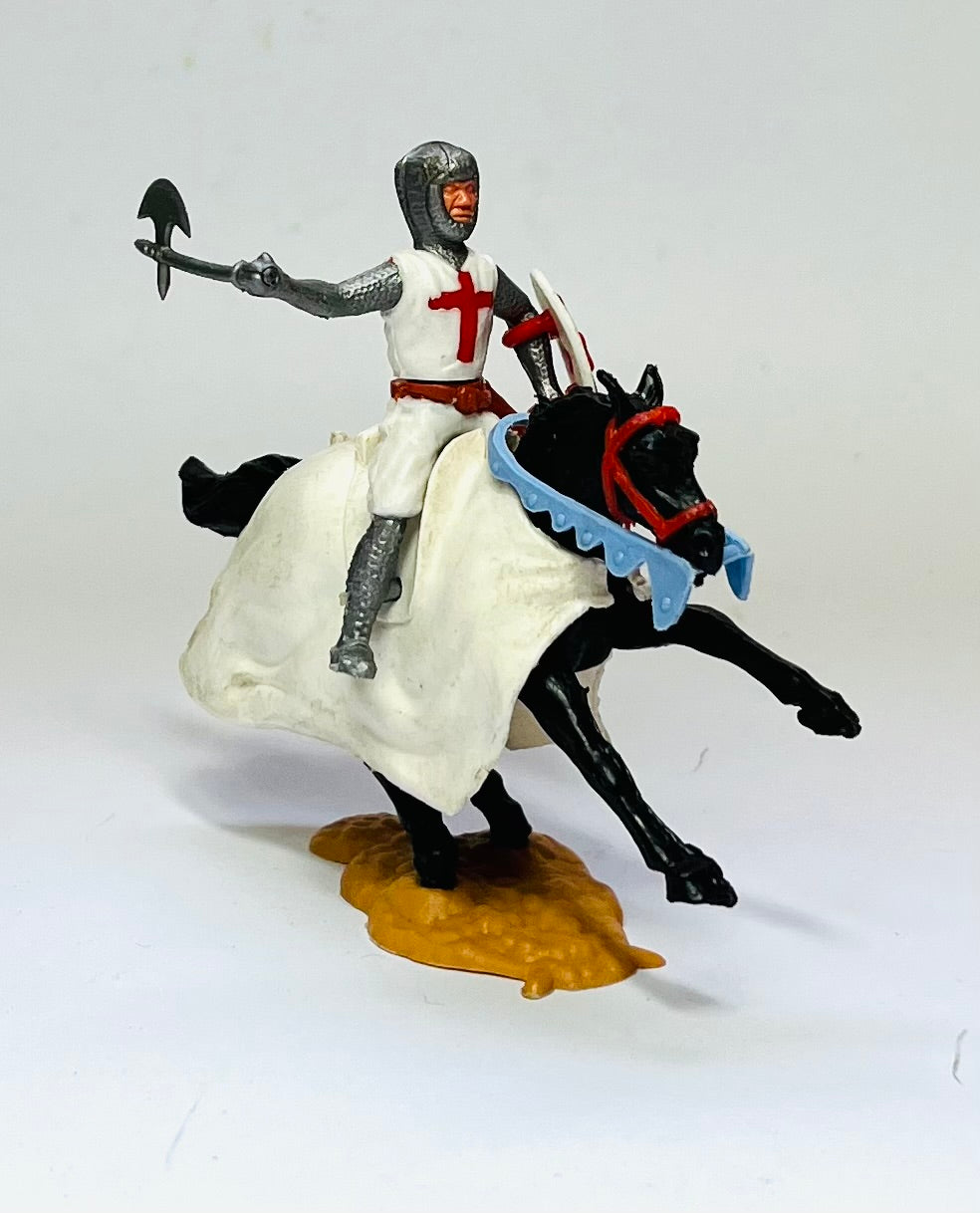 Timpo Mounted Crusader 1/32