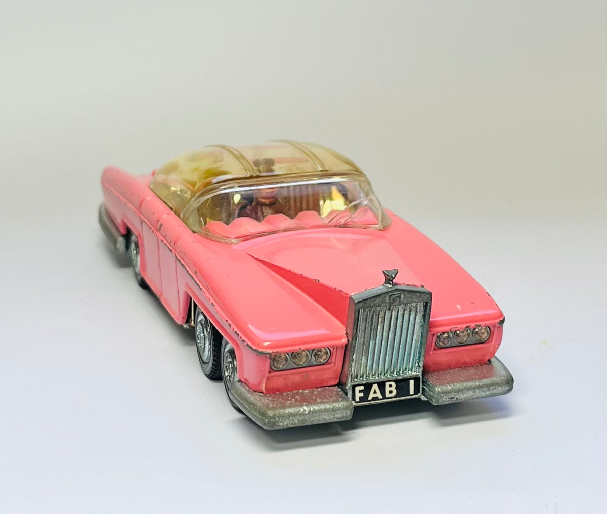 Dinky Toys No. 100 Lady Penelope’s FAB 1
