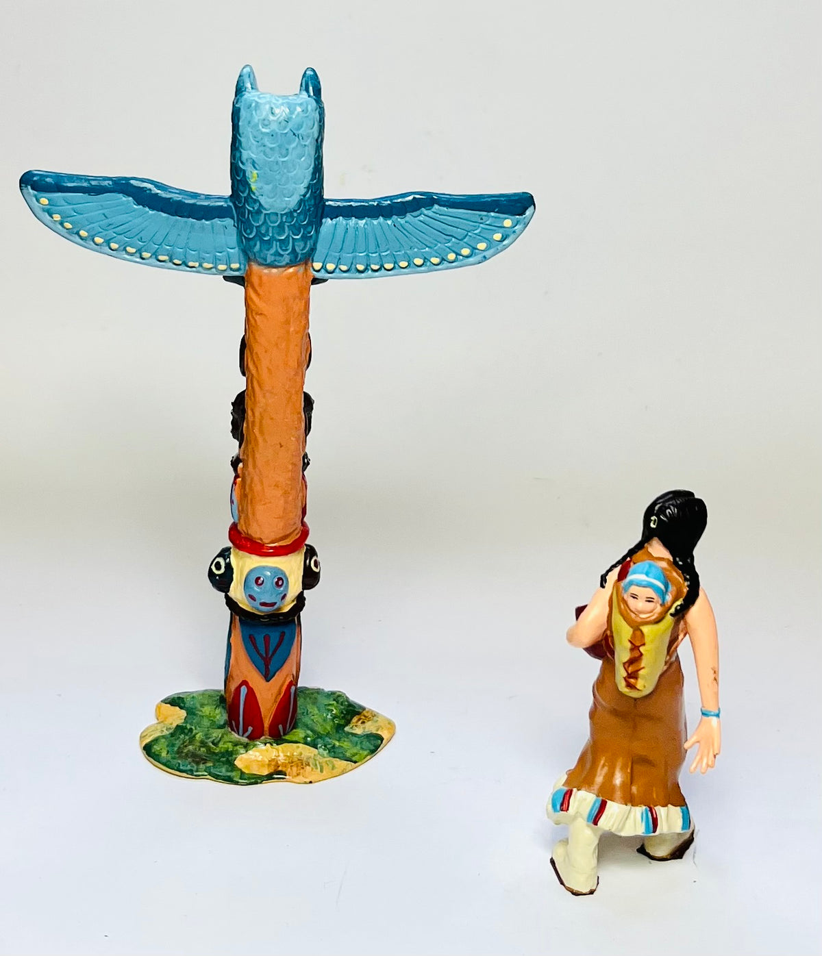 Papo Native American girl 1/20