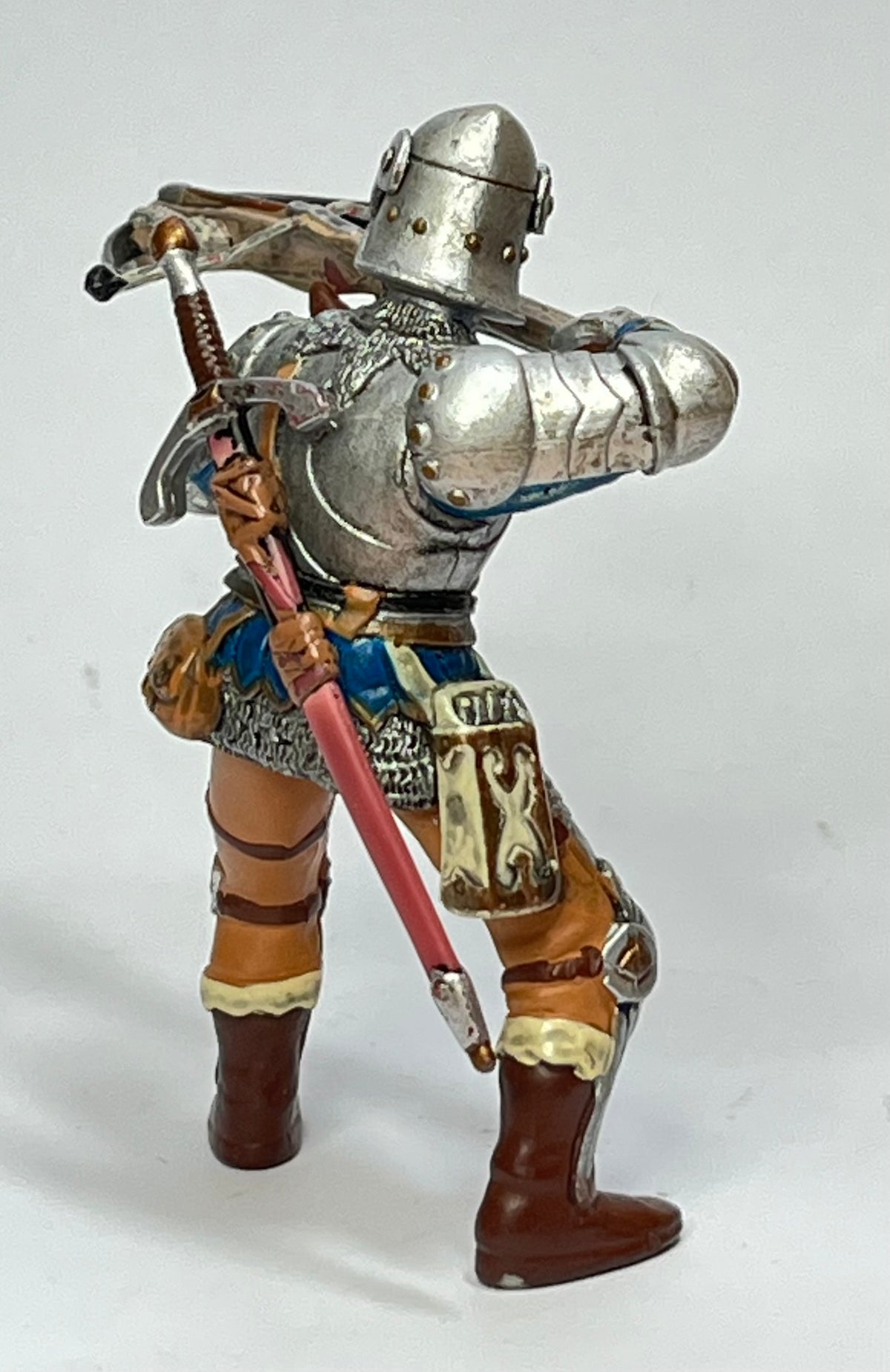 Papo Armoured Crossbow Man